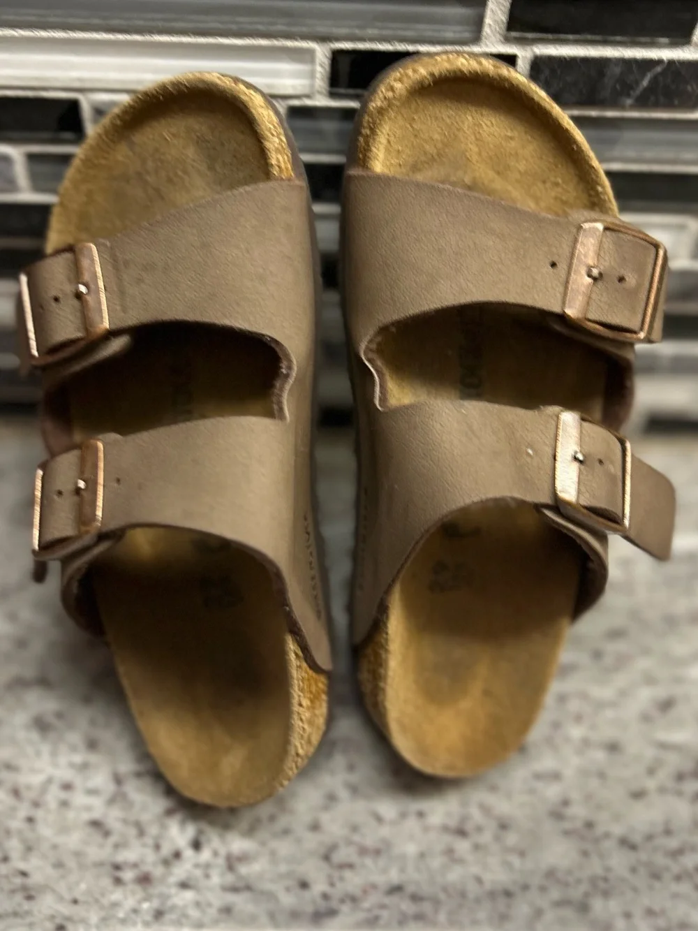 Birkenstock Arizona Brown Slide Sandals w/Bronze Buckles - childs 11(29)